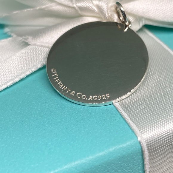 Tiffany & Co lounge lizard love bug charm 925 NEW RARE. - Picture 4 of 5